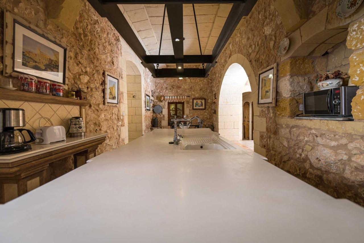 Ta' Kullarina Farmhouse With Private Pool In Island Of Gozo Villa Zebbug  Exterior photo
